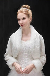 Faux Fur Shawl with CJ0131 - COCOMELODY