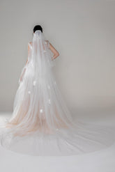 Two-tier Cut Edge Tulle Chapel Veils with Appliques Beading CV0272 - COCOMELODY
