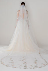 One-tier Lace Edge Tulle Chapel Veils with Appliques CV0291 - COCOMELODY
