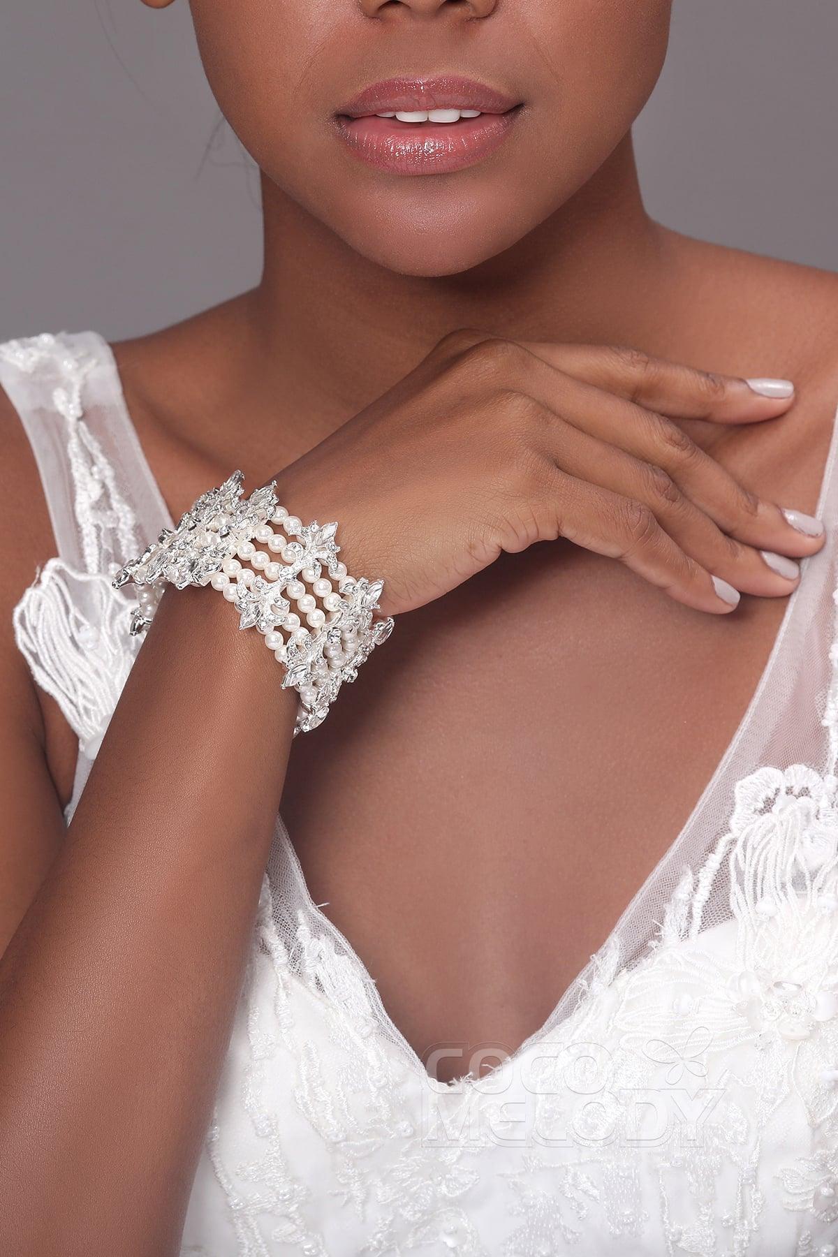 Luxurious Alloy and Zircon Wedding Bracelets HL17002 - COCOMELODY