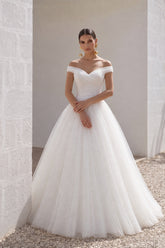 A-Line Floor Length Tulle Ivory Wedding Dress JWLF16001