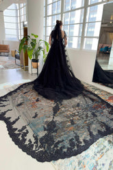 One-tier Lace Edge Tulle Cathedral Veils with Appliques CV0339 - COCOMELODY
