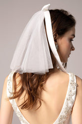 Two-tier Cut Edge Tulle Shoulder Veils with Bow CV0244 - COCOMELODY