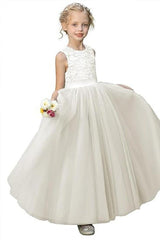 A-Line/Princess Scoop Neck Tulle Flower Girl Dresses With Sash/Bow 797915415325 - COCOMELODY