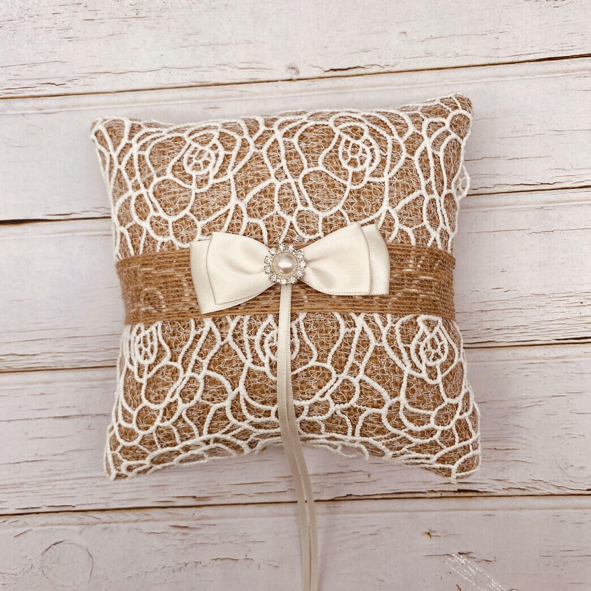 Pearl bow ring pillow 618992788031 - COCOMELODY