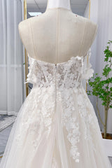 A-Line Sweep-Brush Train Lace Tulle Wedding Dress CW3101 - COCOMELODY