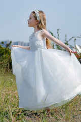 A-Line/Princess Illusion Neck Knee-Length Lace Tulle Flower Girl Dress 744728958346 - COCOMELODY