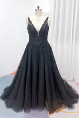 A-Line Chapel Train Lace Tulle Wedding Dress CW2806 - COCOMELODY