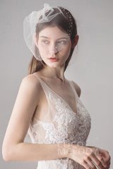 One-tier Cut Edge Tulle Blusher Veils Rhinestone AV18032 - COCOMELODY