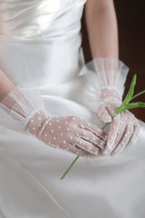 Fingertips Wrist Length Tulle Wedding Gloves CD0104 - COCOMELODY