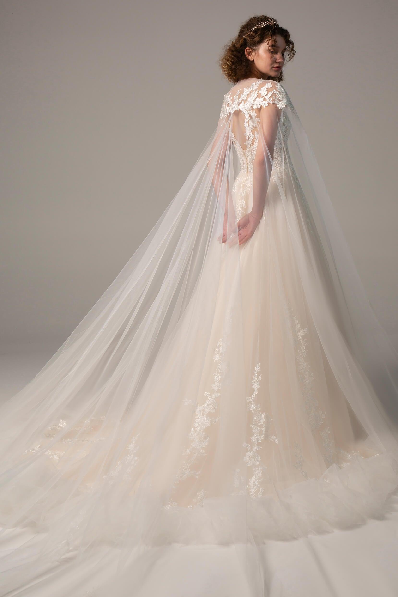 Tulle Wedding Wrap with Appliques Beading CJ0080 - COCOMELODY