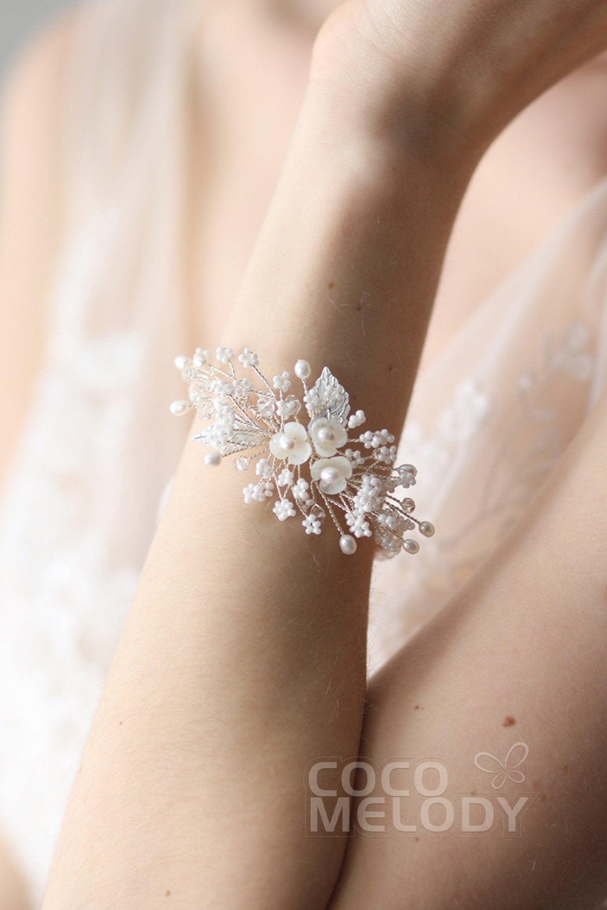 Alloy Wedding Bracelets with Pearl and Crystals CQ0034 - COCOMELODY