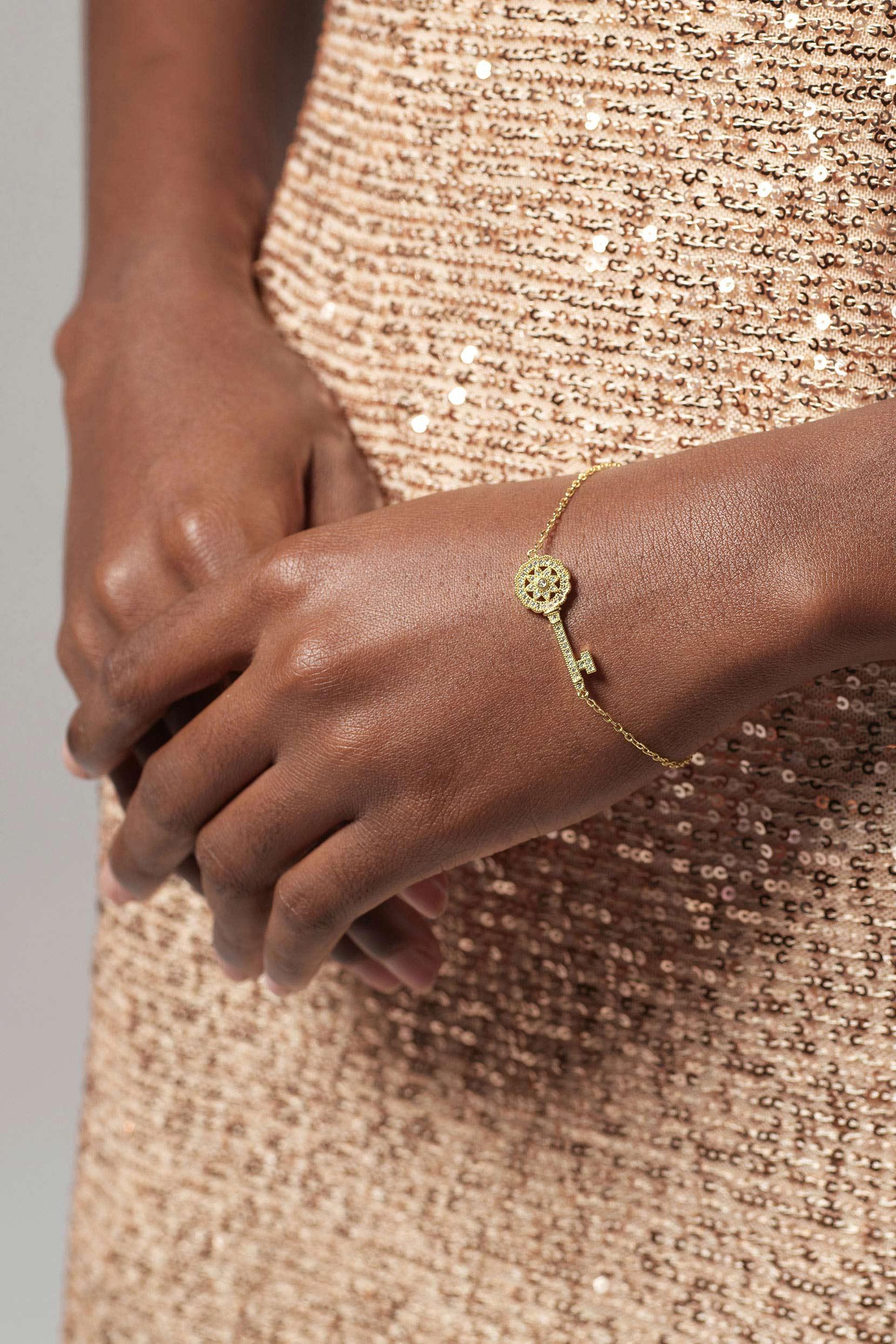 Yellow Gold Plated Bracelets with Crystals CQ0048 - COCOMELODY