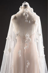One-tier Cut Edge Tulle Cathedral Veils with Flower Beading CV0284 - COCOMELODY