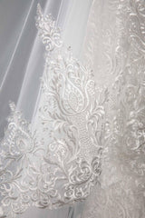 One-tier Lace Edge Tulle Lace Cathedral Veils with Appliques CV0285 - COCOMELODY
