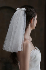 One-tier Cut Edge Tulle Shoulder Veils with Bow CV0304 - COCOMELODY