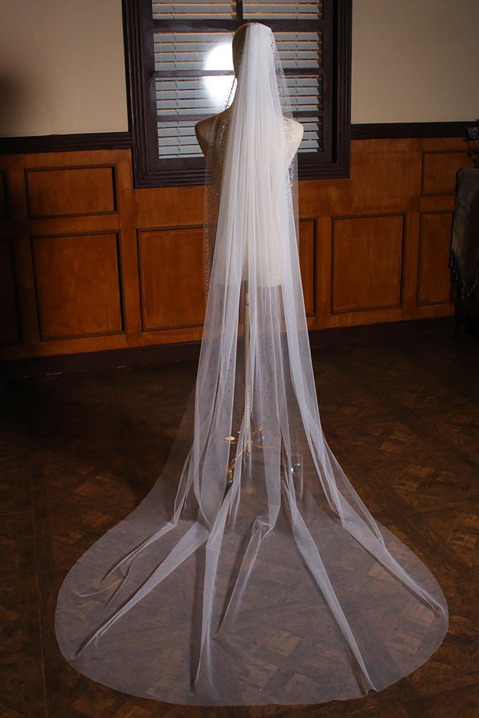 One-tier Cut Edge Tulle Chapel Veils with Sequin CV0321 - COCOMELODY
