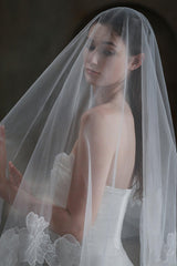One-tier Cut Edge Tulle Lace Chapel Veils with Appliques CV0368 - COCOMELODY
