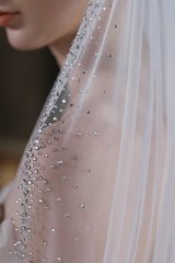 One-tier Cut Edge Tulle Cathedral Veils with Rhinestone CV0369 - COCOMELODY