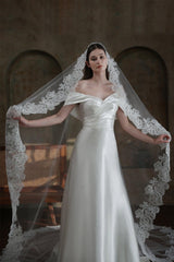 One-tier Lace Edge Tulle Lace Cathedral Veils with CV0373 - COCOMELODY