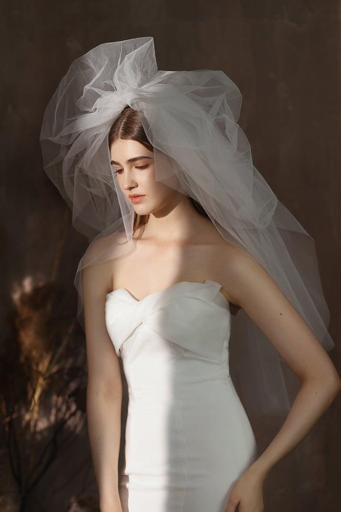 Three-tier Cut Edge Tulle Waist Veils with CV0377 - COCOMELODY