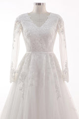 A-Line Court Train Tulle Lace Wedding Dress CW2455 - COCOMELODY