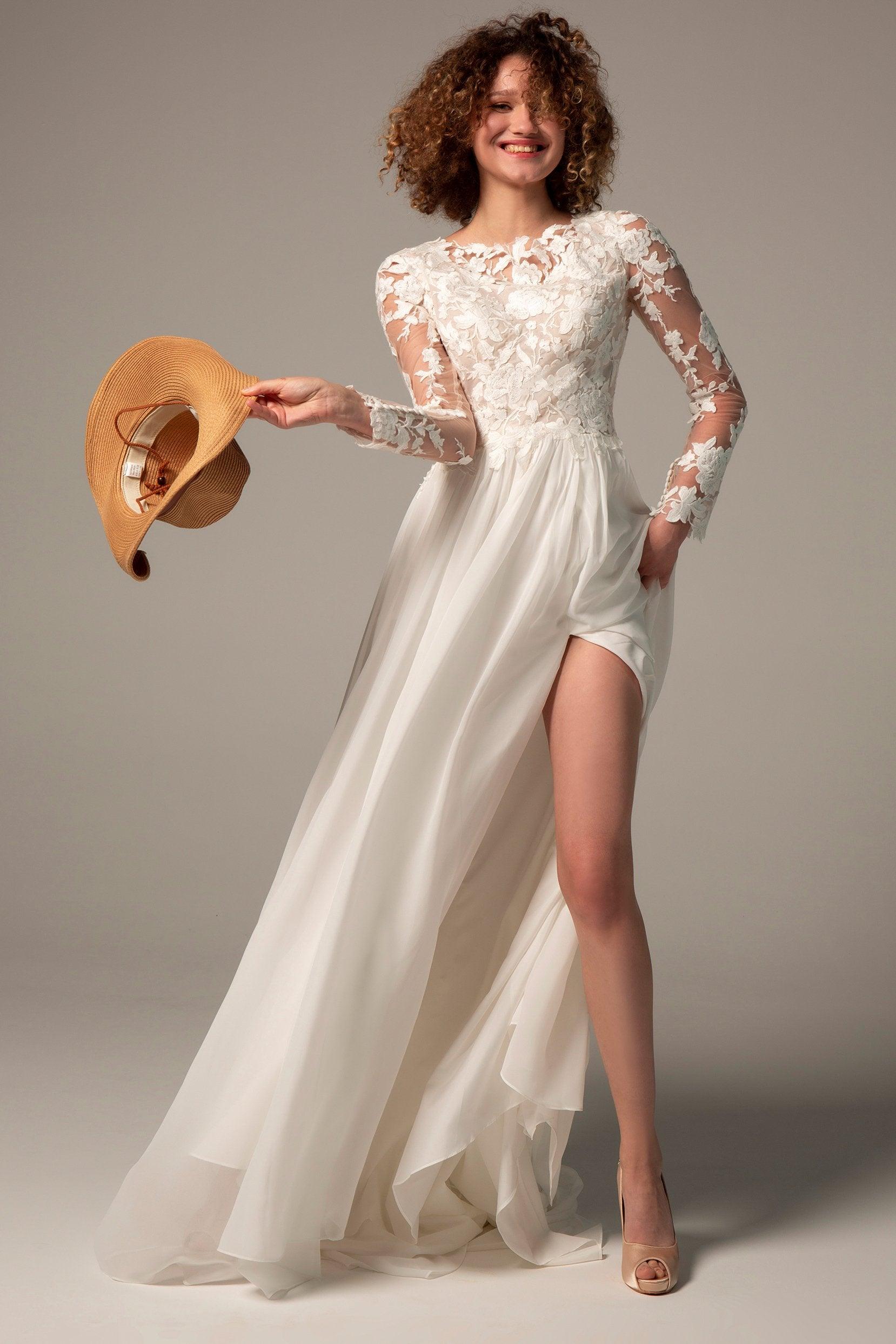 A-Line Court Train Chiffon Lace Wedding Dress CW2352 - COCOMELODY