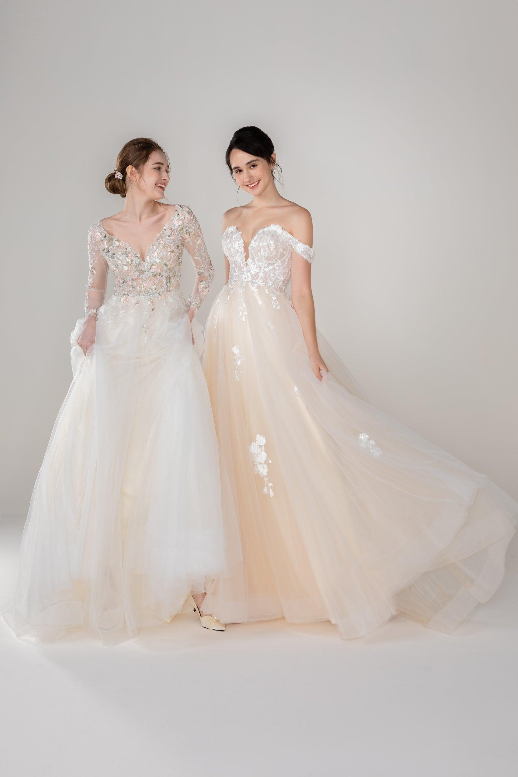 A-Line Court Train Tulle Lace Wedding Dress CW2535 - COCOMELODY