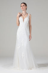 Trumpet-Mermaid Court Train Tulle Lace Wedding Dress CW2589 - COCOMELODY