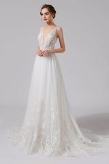 A-Line Sweep-Brush Train Lace Tulle Wedding Dress CW2709CR - COCOMELODY