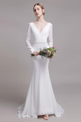 Trumpet Sweep-Brush Train Elastic Cloth Wedding Dress CW2764 - COCOMELODY