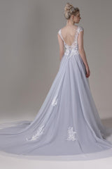 A-Line Chapel Train Lace Tulle Wedding Dress CW2815 - COCOMELODY