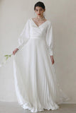 A-Line Sweep-Brush Train Crushed Material Wedding Dress CW3051 - COCOMELODY