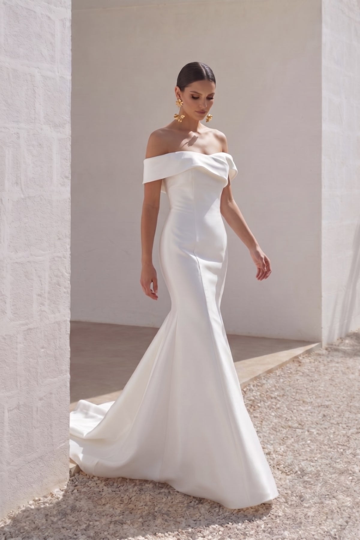Trumpet-Mermaid Court Train Mikado Wedding Dress CW3125