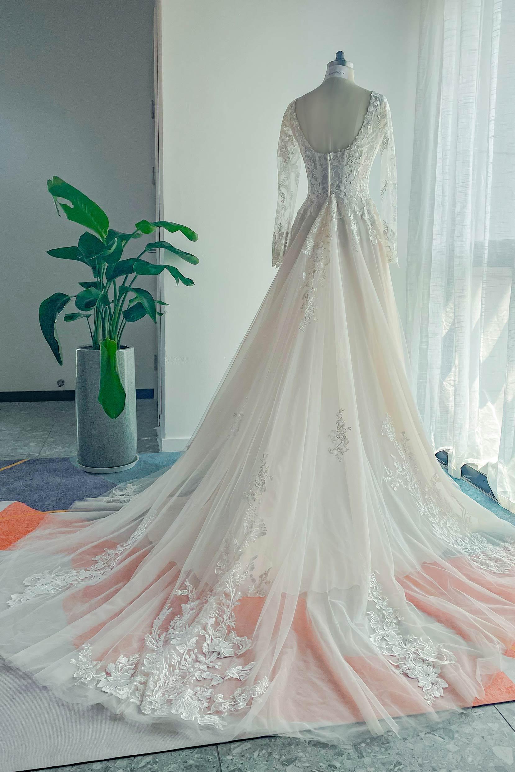 A-Line Court Train Lace Tulle Wedding Dress CW3129 - COCOMELODY