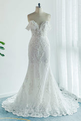 Trumpet-Mermaid Chapel Train Lace Tulle Wedding Dress CW3149 - COCOMELODY