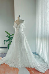 Trumpet-Mermaid Chapel Train Lace Tulle Wedding Dress CW3149 - COCOMELODY