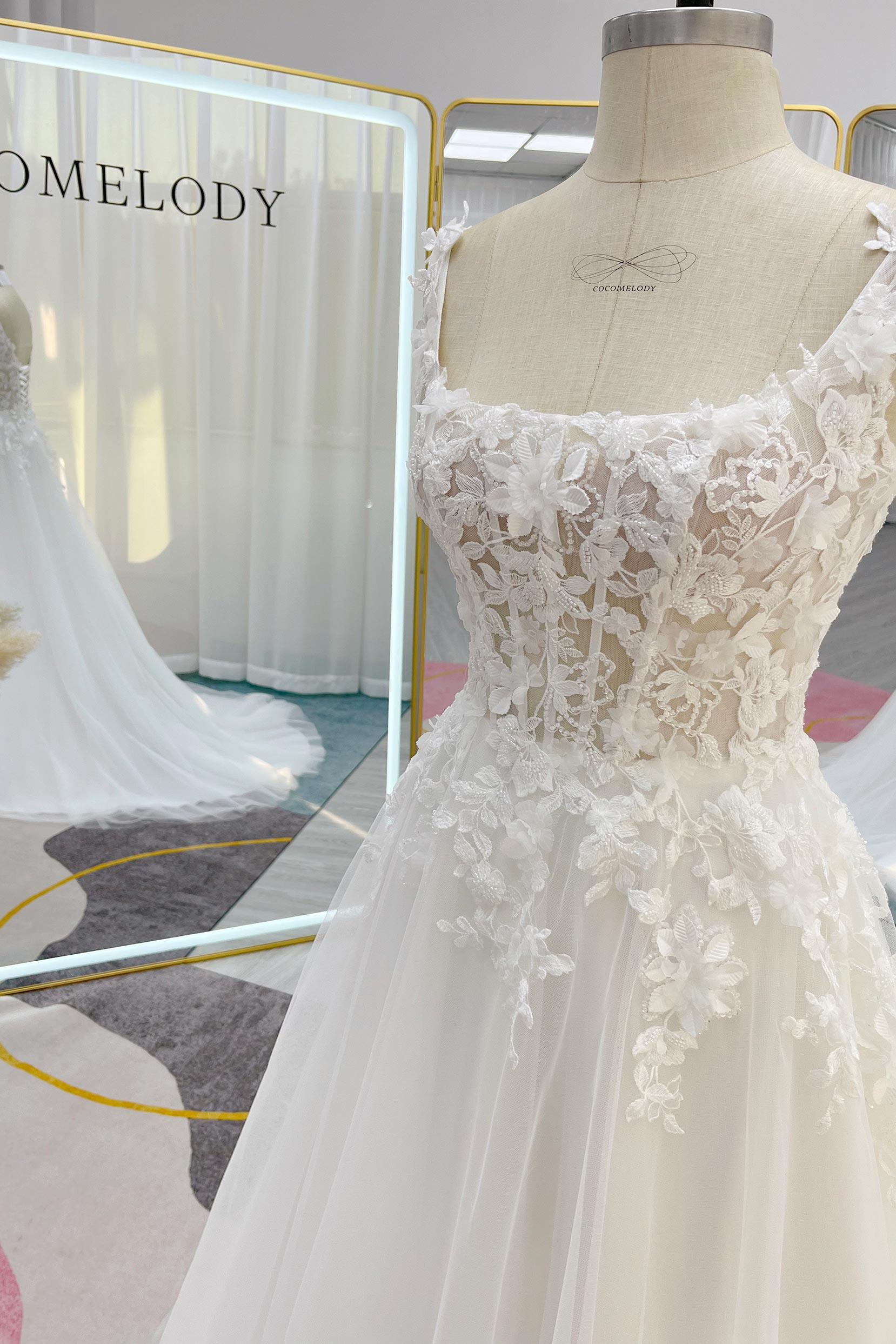 A-Line Court Train Lace Tulle Wedding Dress CW3227 - COCOMELODY