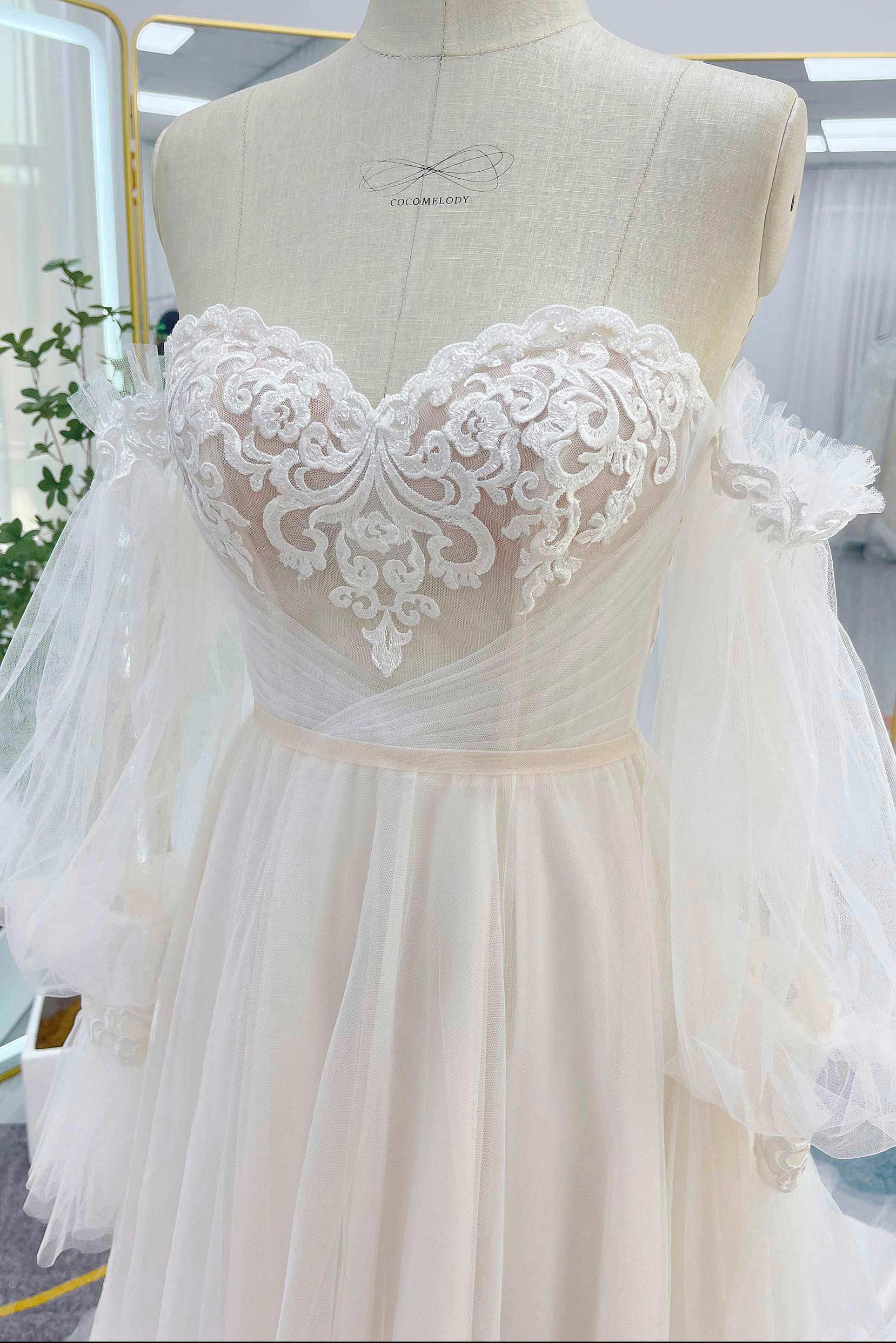 A-Line Court Train Lace Tulle Wedding Dress CW3237 - COCOMELODY