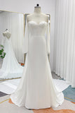Trumpet-Mermaid Court Train Chiffon Wedding Dress CW3267 - COCOMELODY