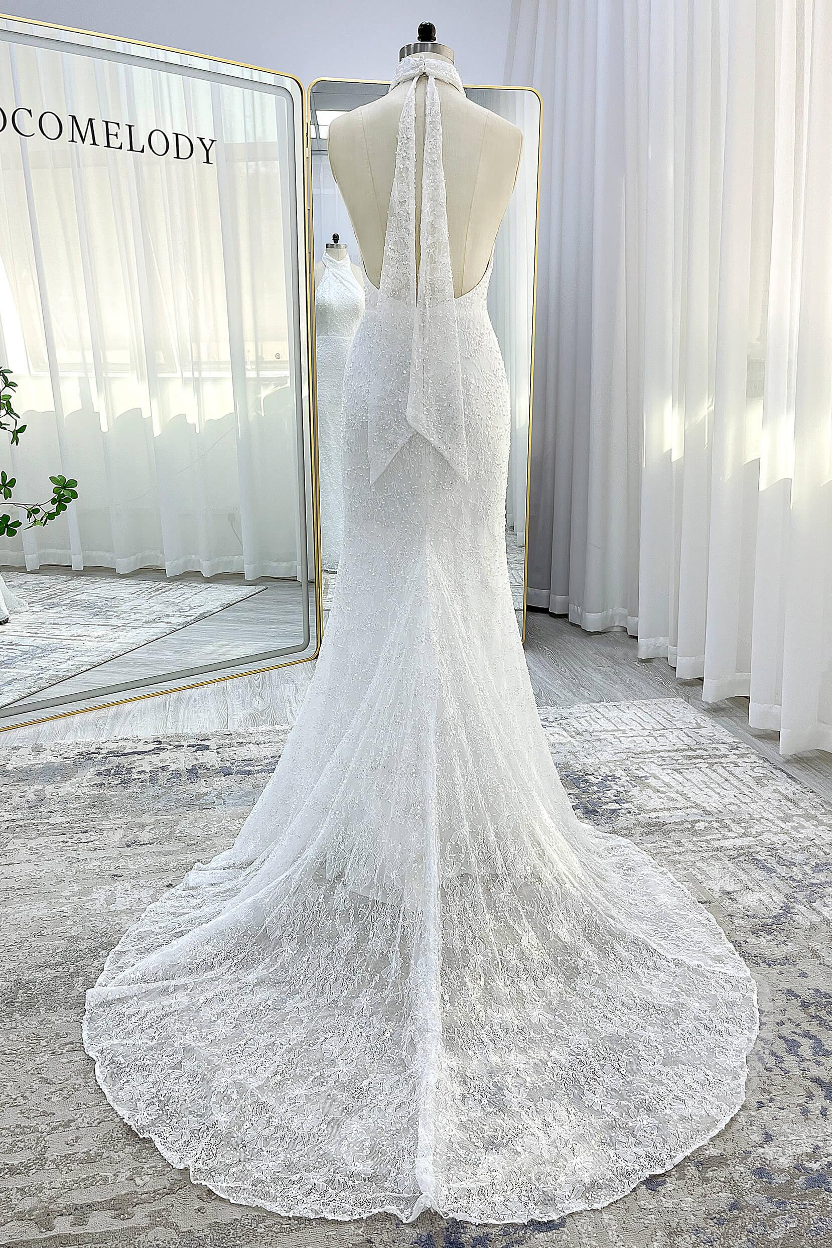 Trumpet-Mermaid Court Train Satin Wedding Dress CW3331 - COCOMELODY
