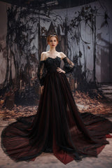 A-Line Chapel Train Lace Tulle Wedding Dress CW3353 - COCOMELODY