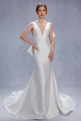 Trumpet-Mermaid Court Train Mikado Wedding Dress CW3356 - COCOMELODY