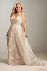 A-Line Sweep-Brush Train Lace Tulle Wedding Dress CW3472 - COCOMELODY