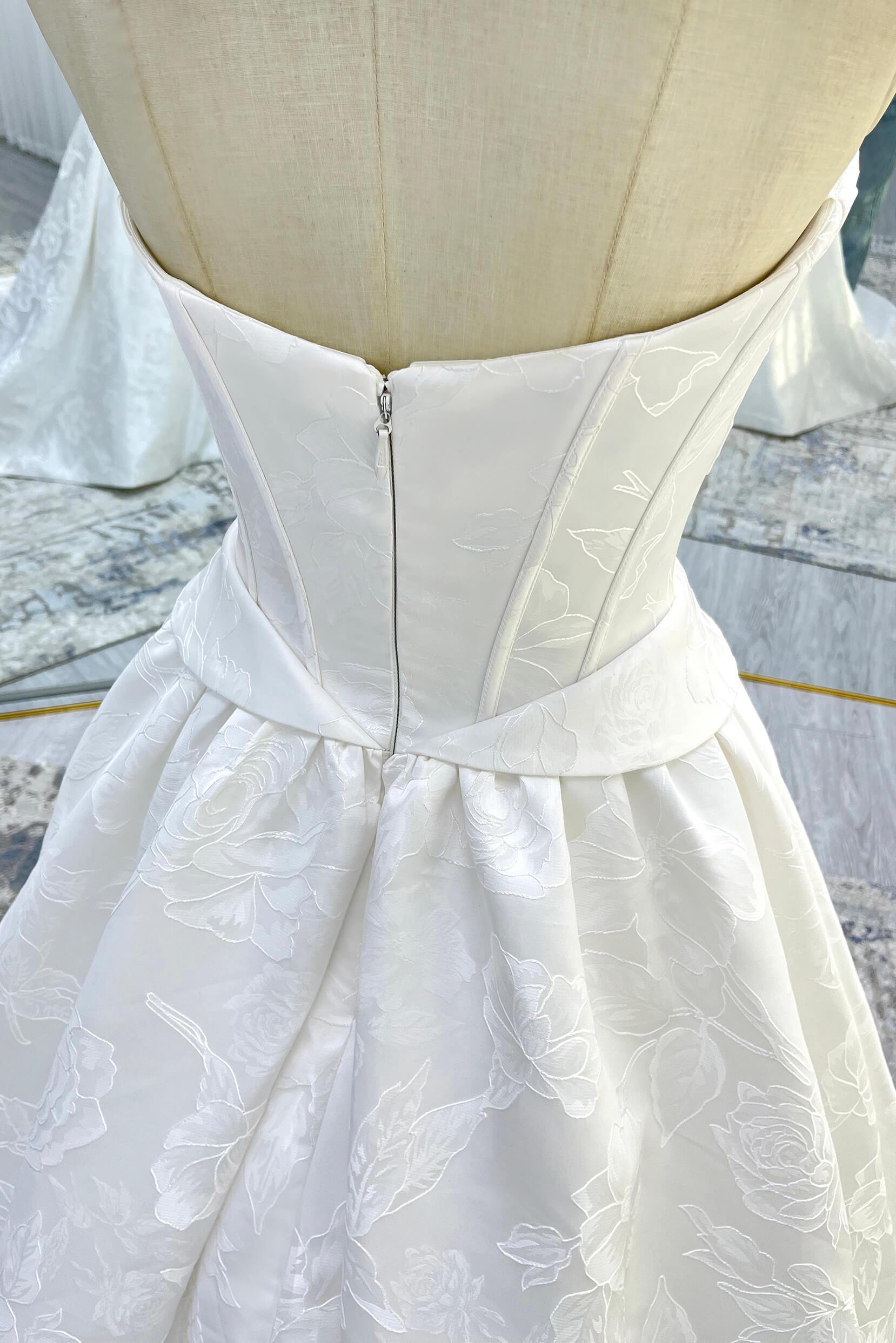 Ball Gown Court Train Jacquard Satin Wedding Dress CW3531 - COCOMELODY