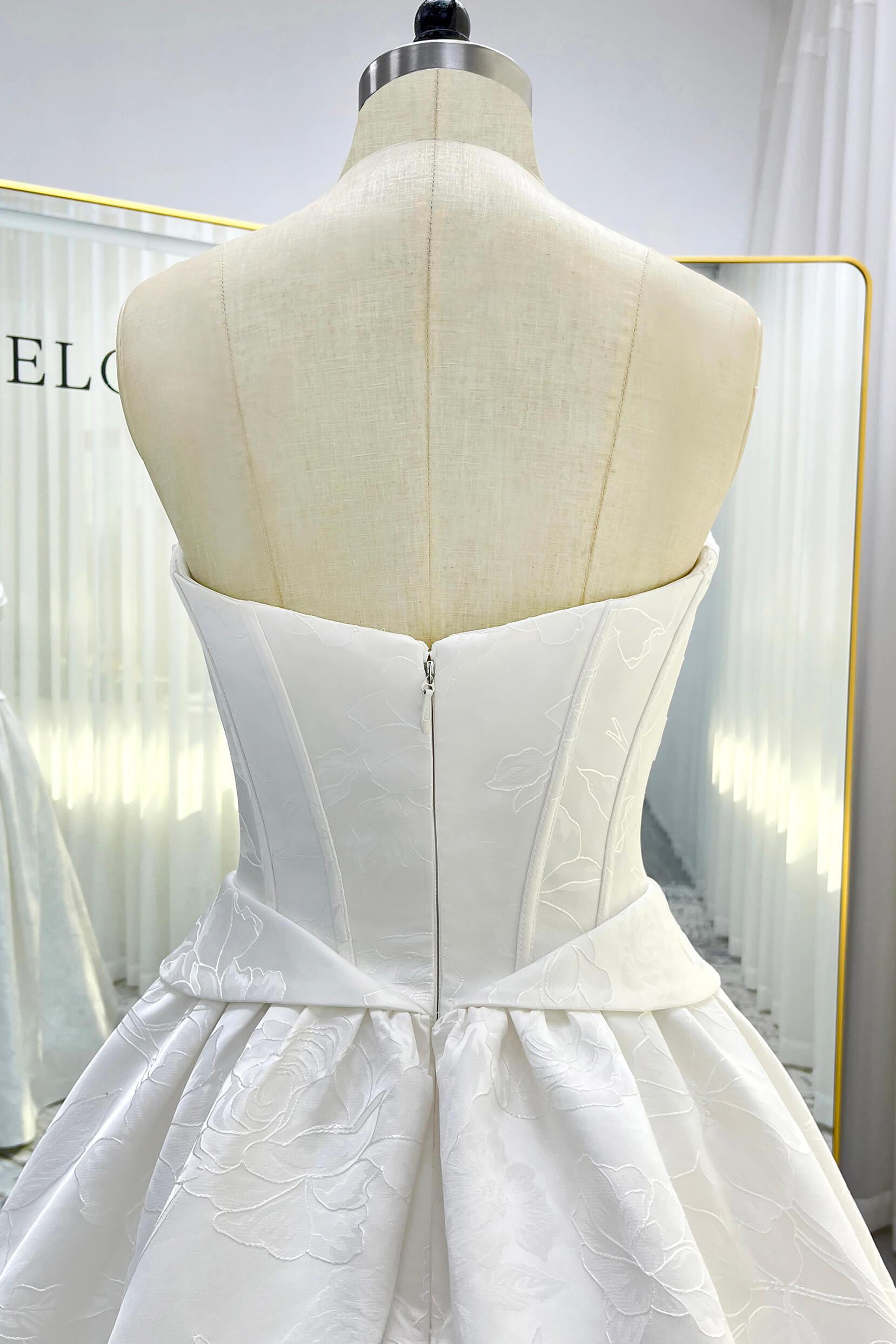 Ball Gown Court Train Jacquard Satin Wedding Dress CW3531 - COCOMELODY