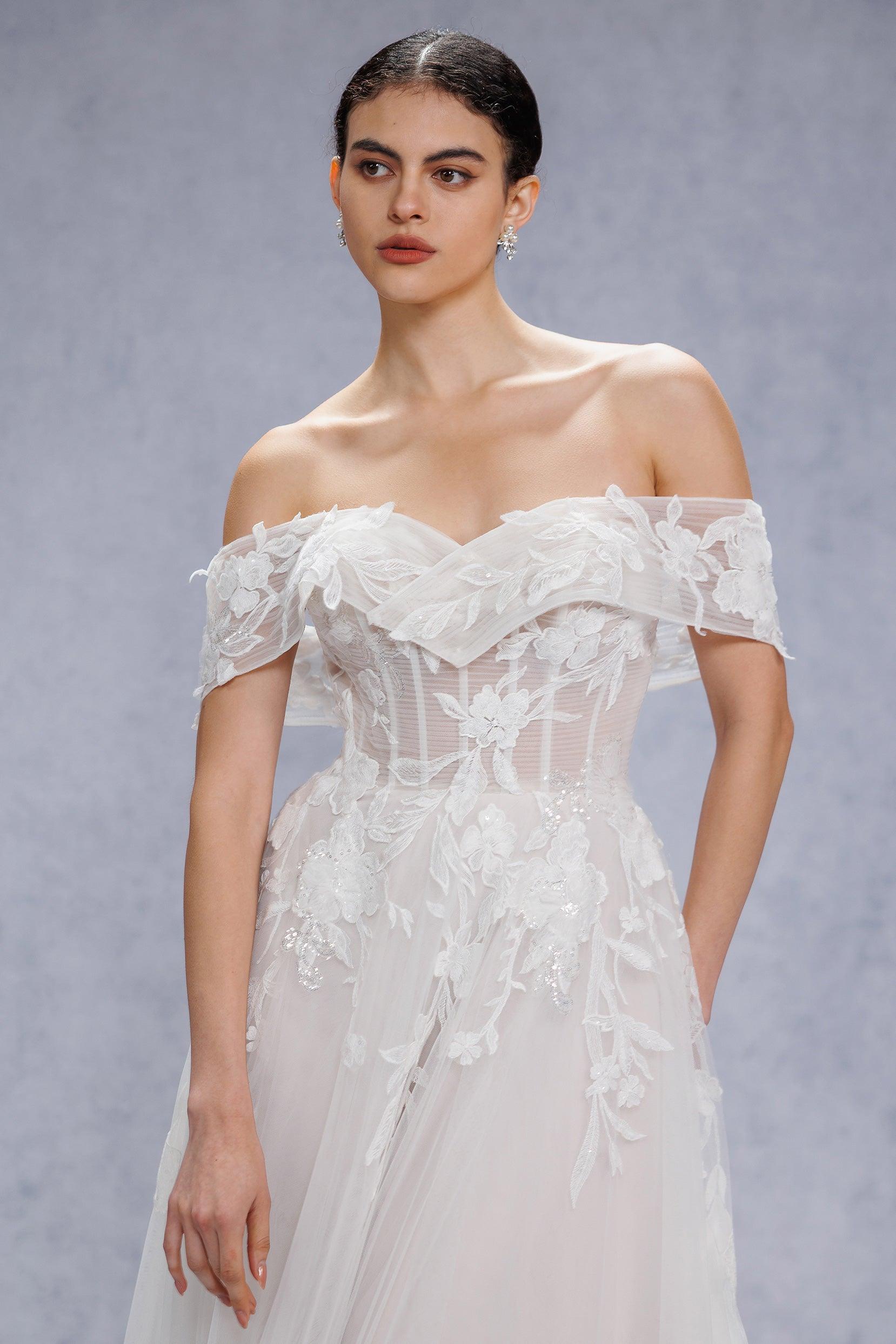 A-Line Court Train Lace Tulle Wedding Dress CW3539 - COCOMELODY