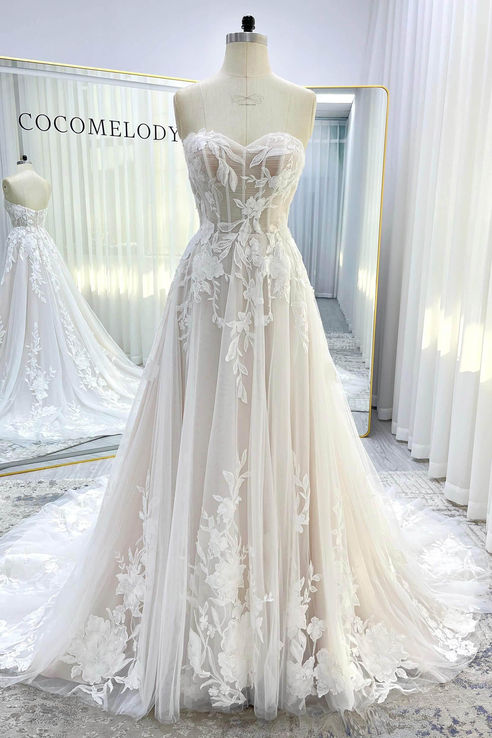 A-Line Court Train Lace Tulle Wedding Dress CW3539CR - COCOMELODY