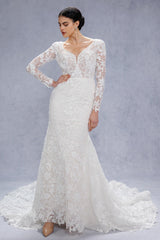 Trumpet-Mermaid Court Train Lace Tulle Wedding Dress CW3540 - COCOMELODY