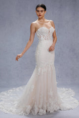 Trumpet-Mermaid Chapel Train Lace Tulle Wedding Dress CW3541 - COCOMELODY